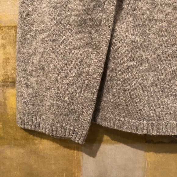 BANANA REPUBLIC Gray Cashmere Blend Shrug Cardigan - Picture 5 of 6